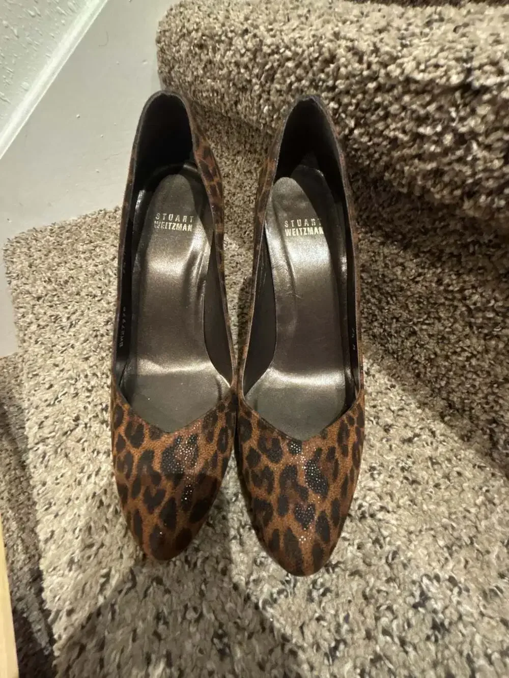 Stuart Weitzman Women's Leopard Print Suede Platform Heels Size 7.5 M